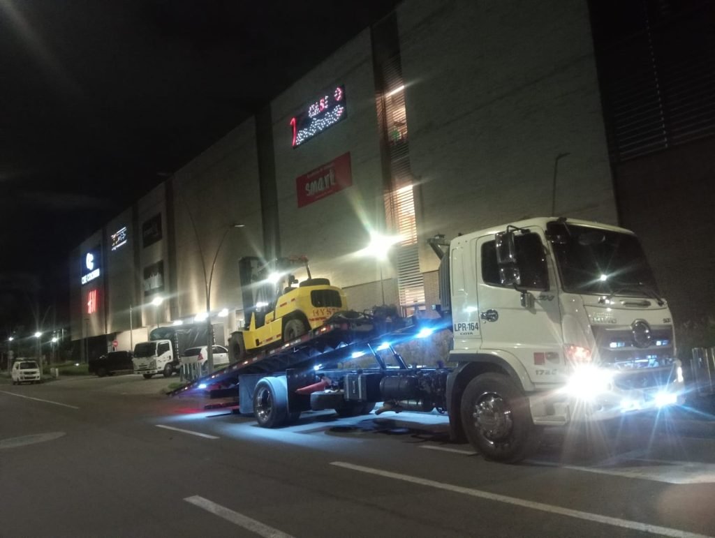 Servicio De Grúa En Bogotá - 312 468 2800 7 Servicio De Grúa En Bogotá